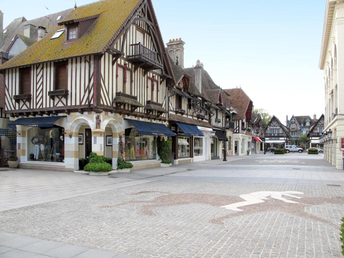 Les Flots Bleus-8 By Interhome *