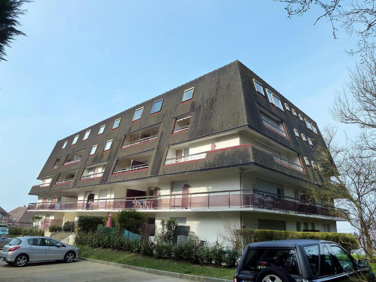 Les Flots Bleus-8 By Interhome Apartment